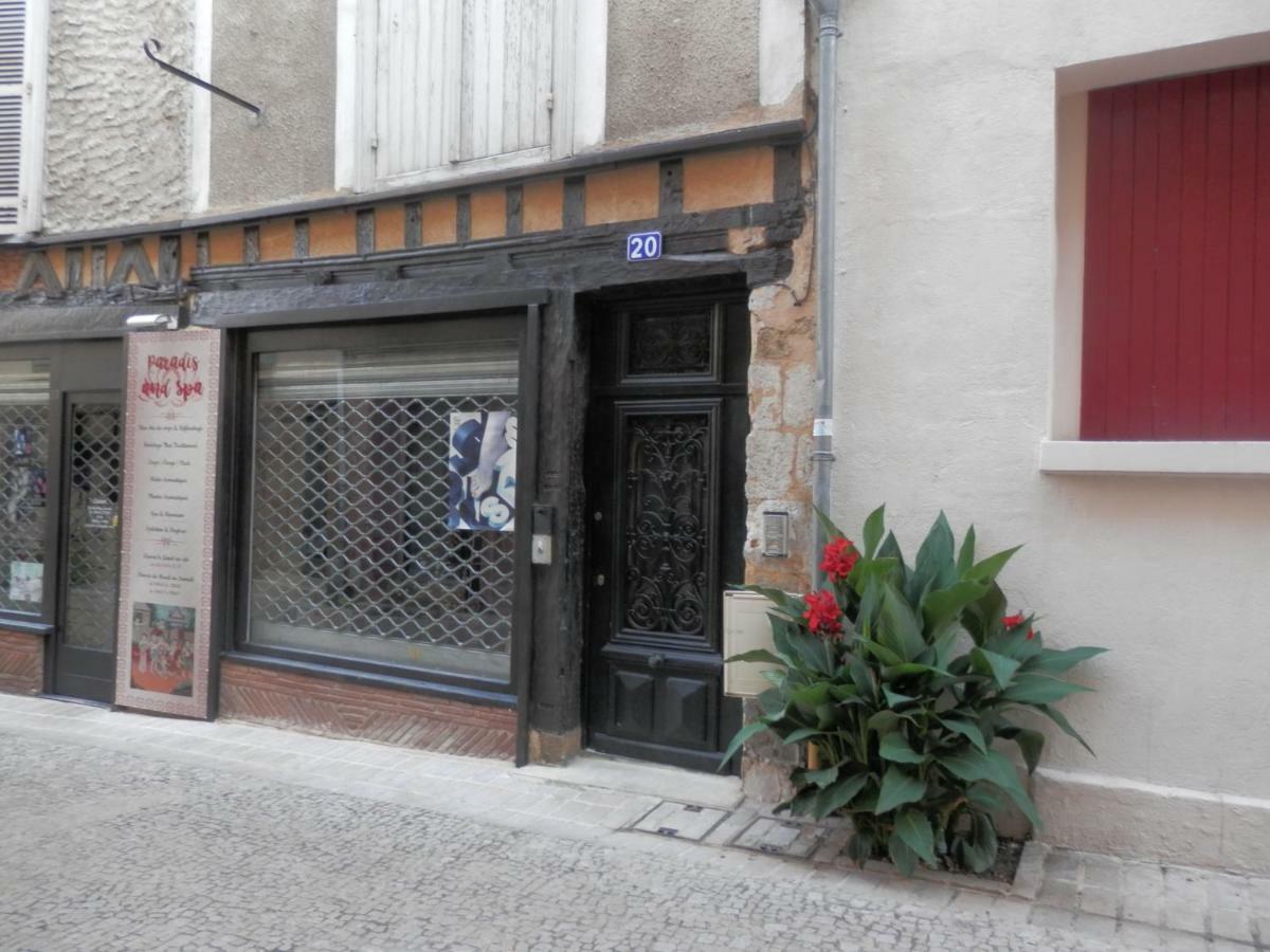 דירות ברגרק Couette Et Cafe Cyrano מראה חיצוני תמונה